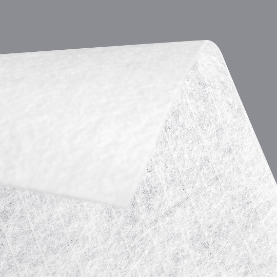 Yarn reinforced polyester mat